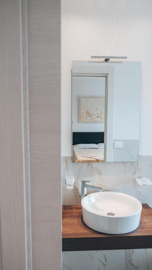 Guesthouse Aschenez 레조디칼라브리아 외부 사진