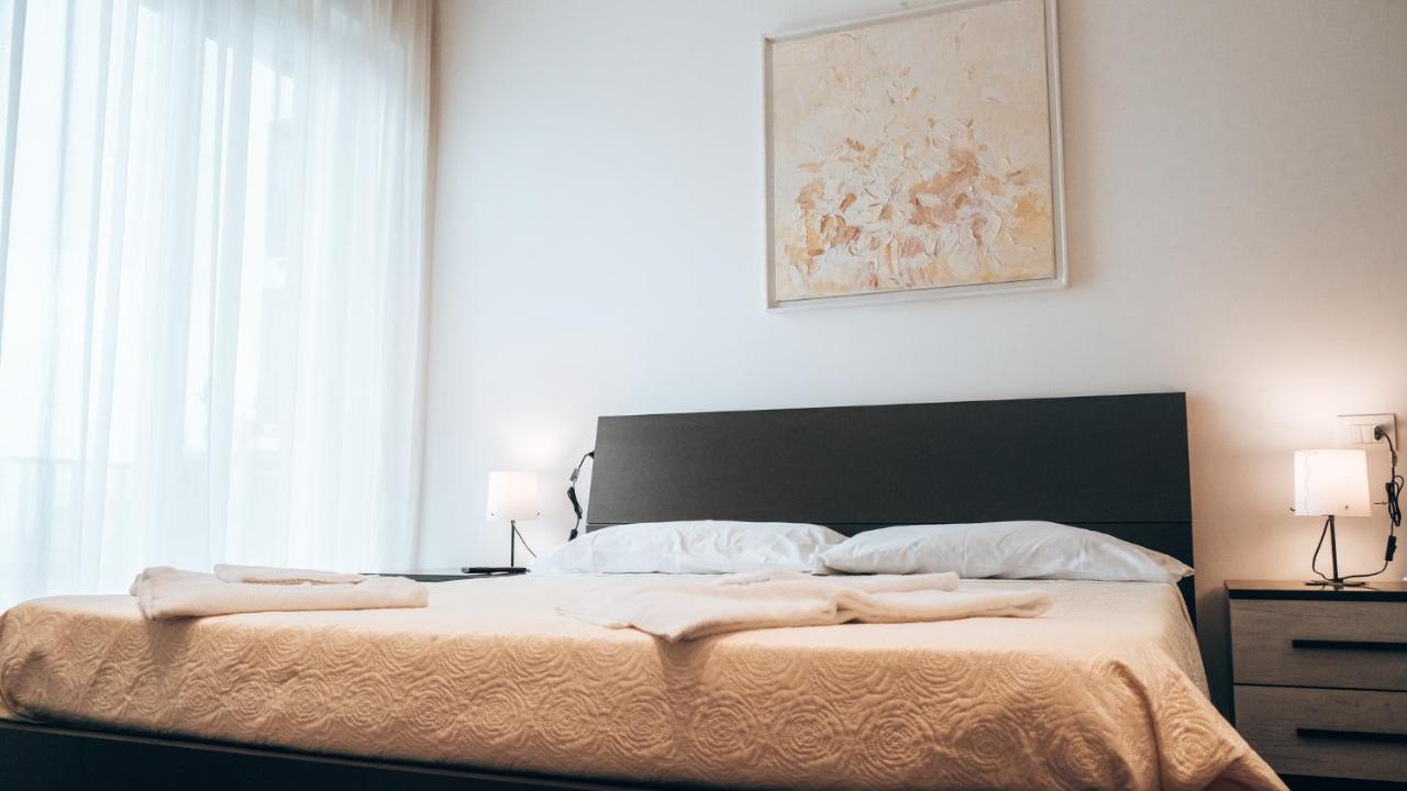 Guesthouse Aschenez 레조디칼라브리아 외부 사진
